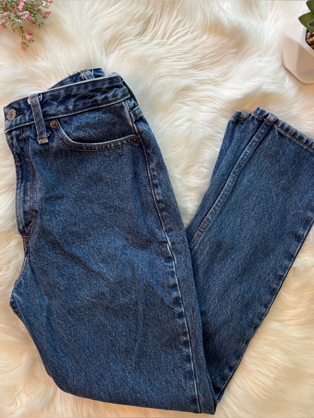 Abercrombie Annie High Rise Girlfriend Jeans